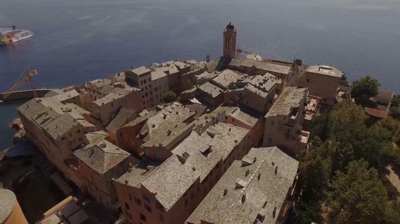 La Casa Di L'Acqua Au Pied De La Citadelle Apartamento Bastia  Exterior foto